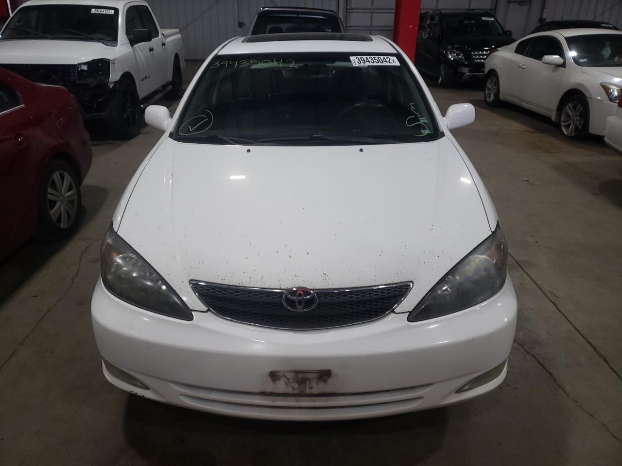 Photo 9 from auction – 2003 TOYOTA CAMRY LE with VIN 4T1BE30K33U154305