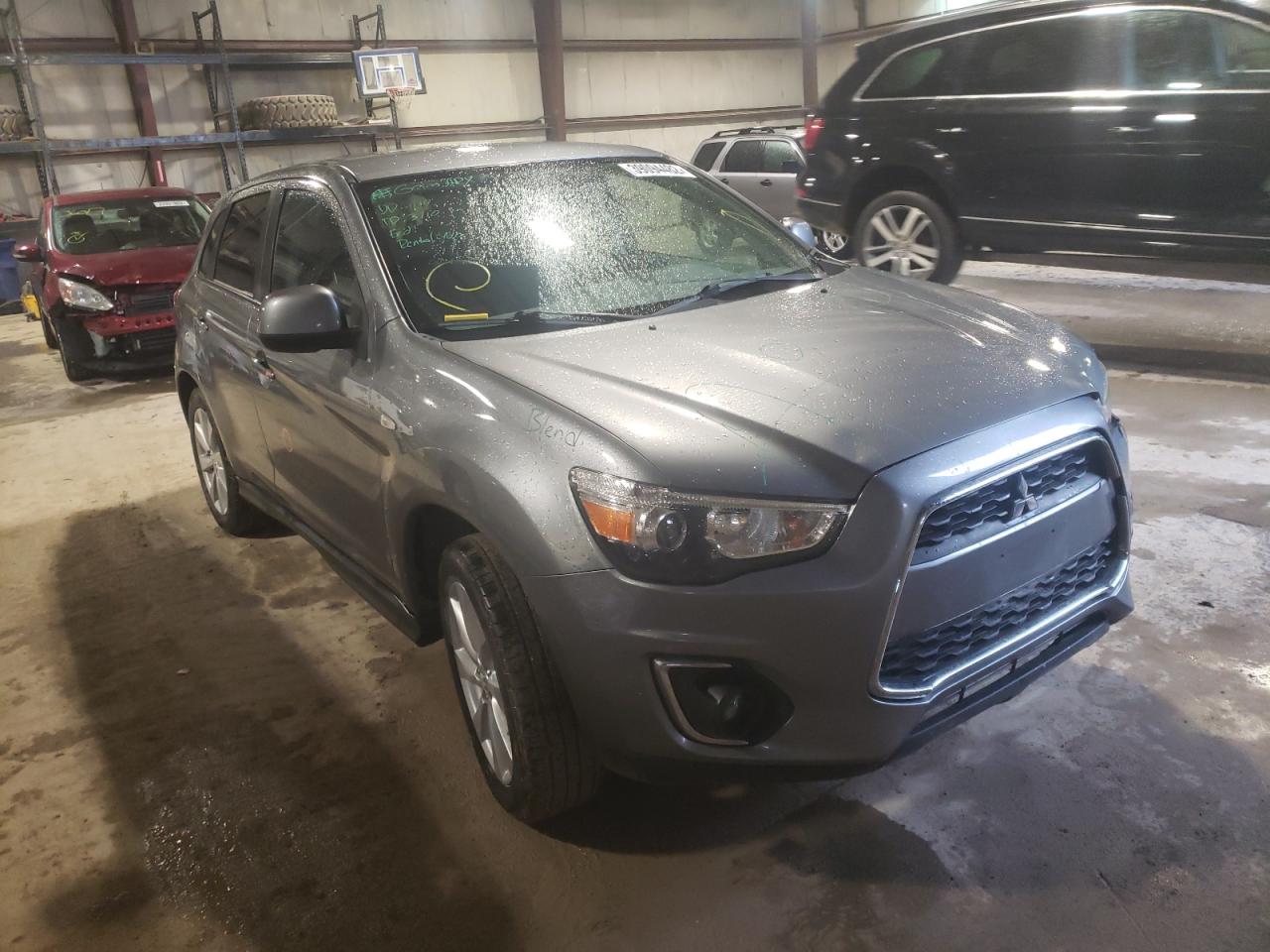 MITSUBISHI OUTLANDER 2014 with VIN 4A4AR3AU3EE025149 - Photo from auction