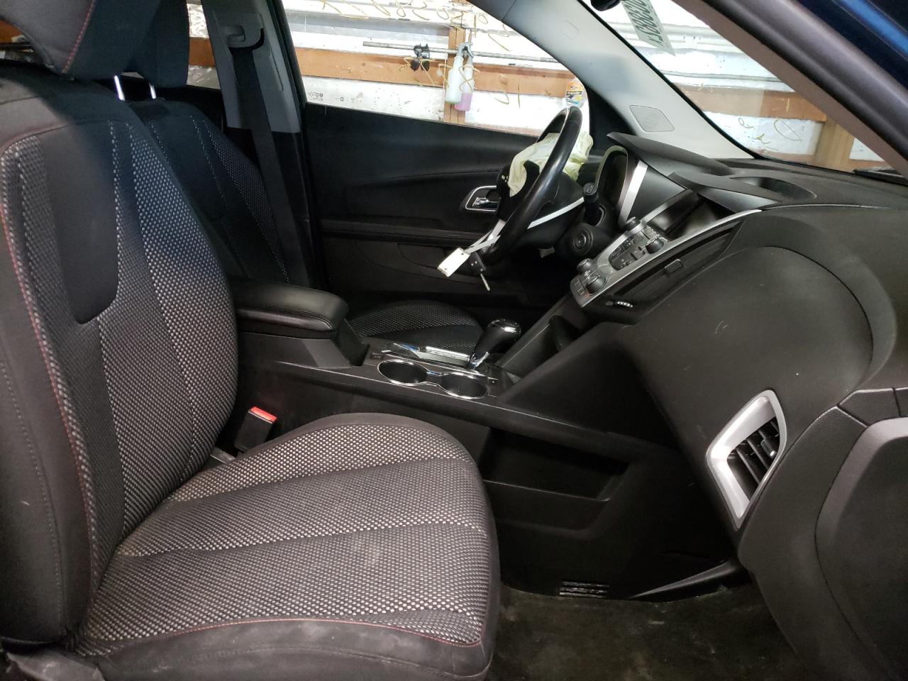 Photo 5 from auction – 2017 CHEVROLET EQUINOX LT with VIN 2GNFLFEK4H6146619