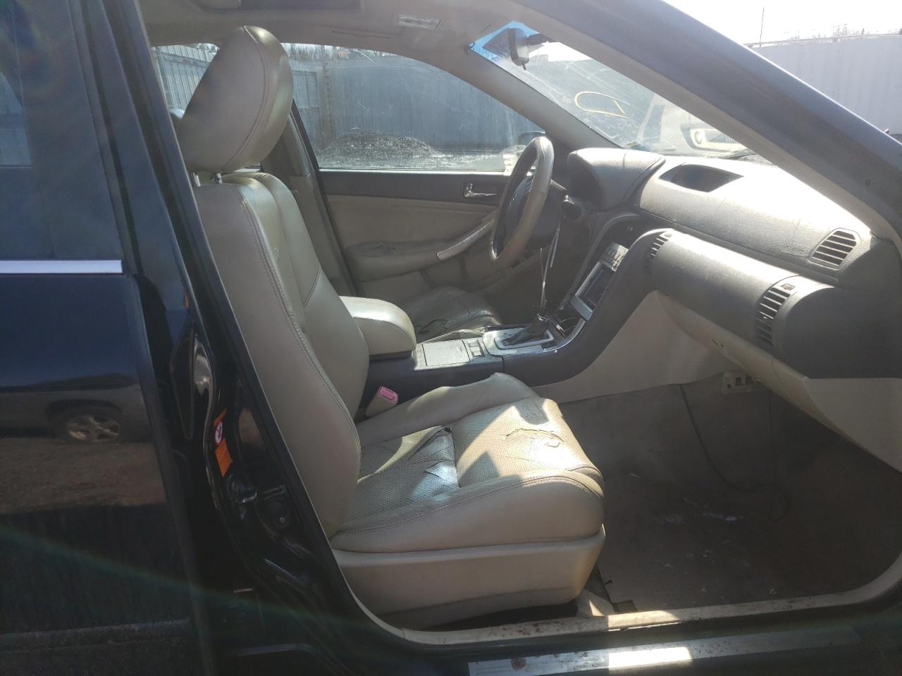 Photo 5 from auction – 2005 INFINITI G35 with VIN JNKCV51E35M201184