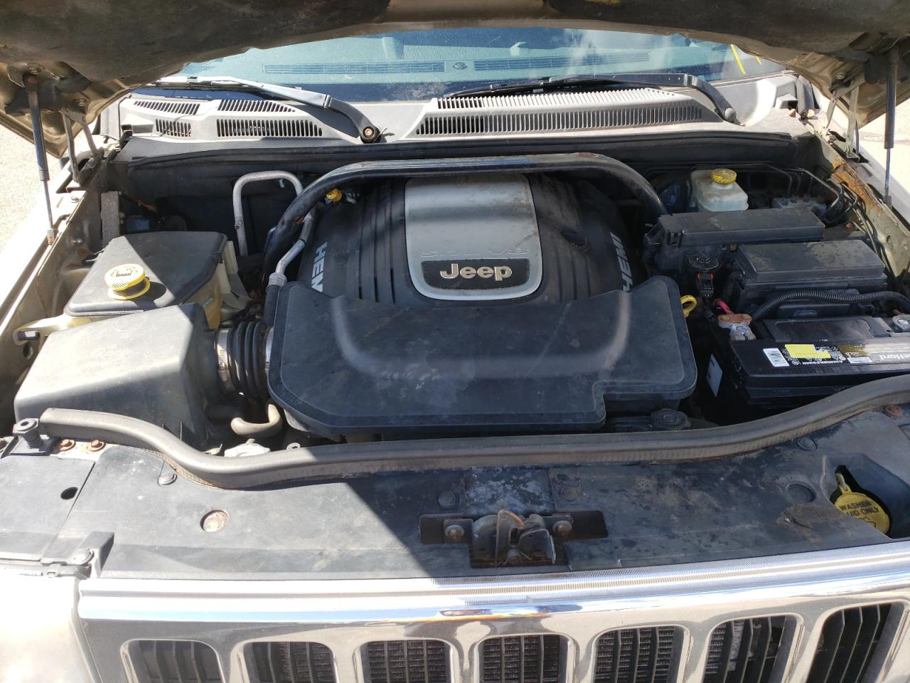 Photo 7 from auction – 2006 JEEP COMMANDER with VIN 1J8HG58246C318138