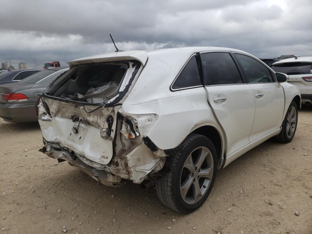 Photo 4 from auction – 2014 TOYOTA VENZA LE with VIN 4T3ZK3BB5EU065575