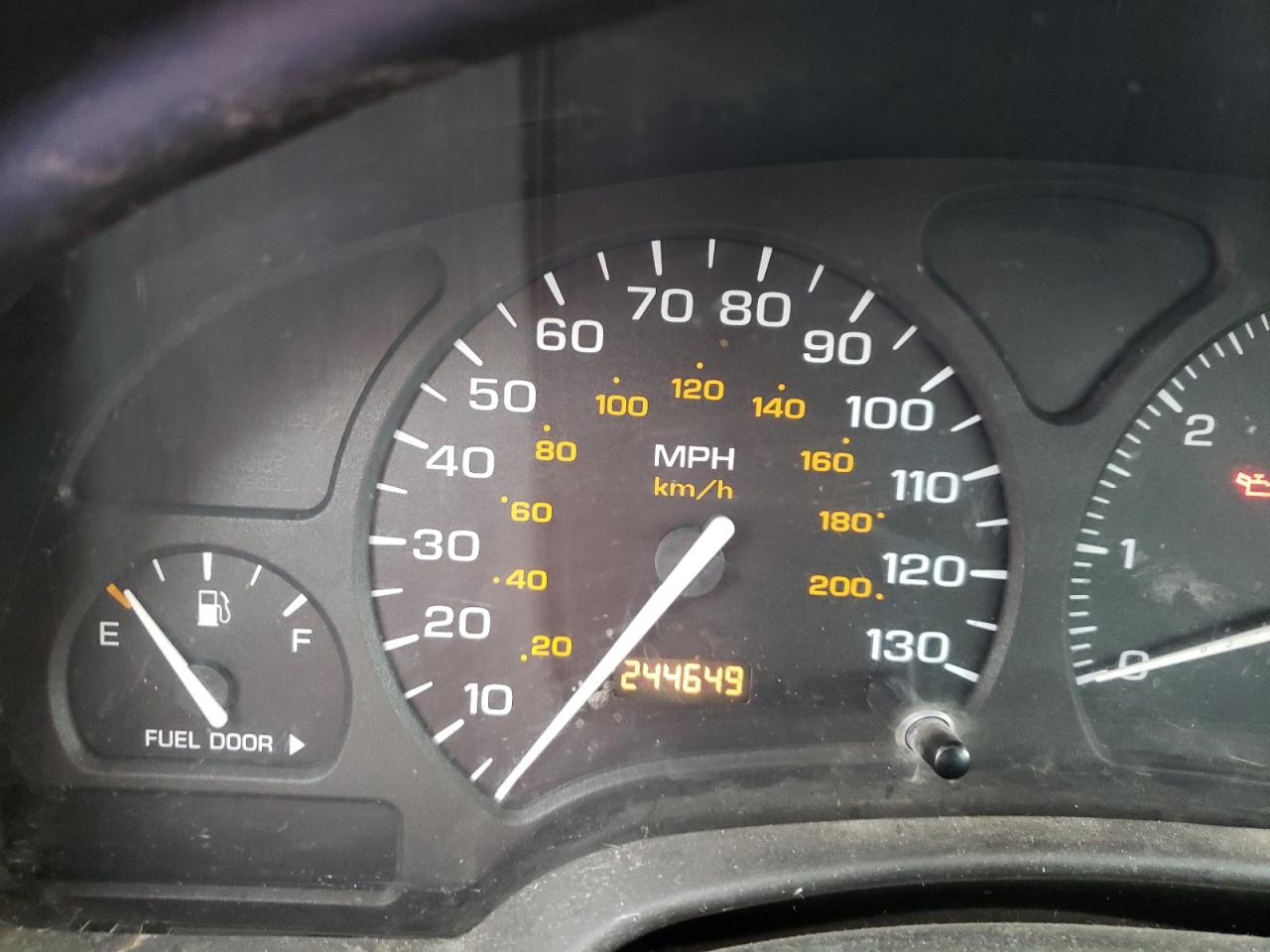 Photo 8 from auction – 2001 SATURN L200 with VIN 1G8JU52F91Y584371