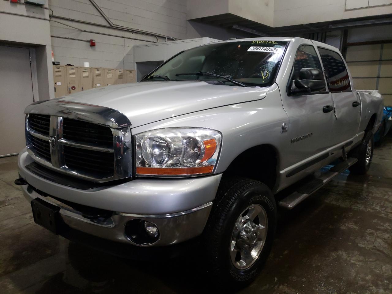 Foto 2 de la subasta – 2006 DODGE RAM 2500 con VIN 3D7KS29C46G165684