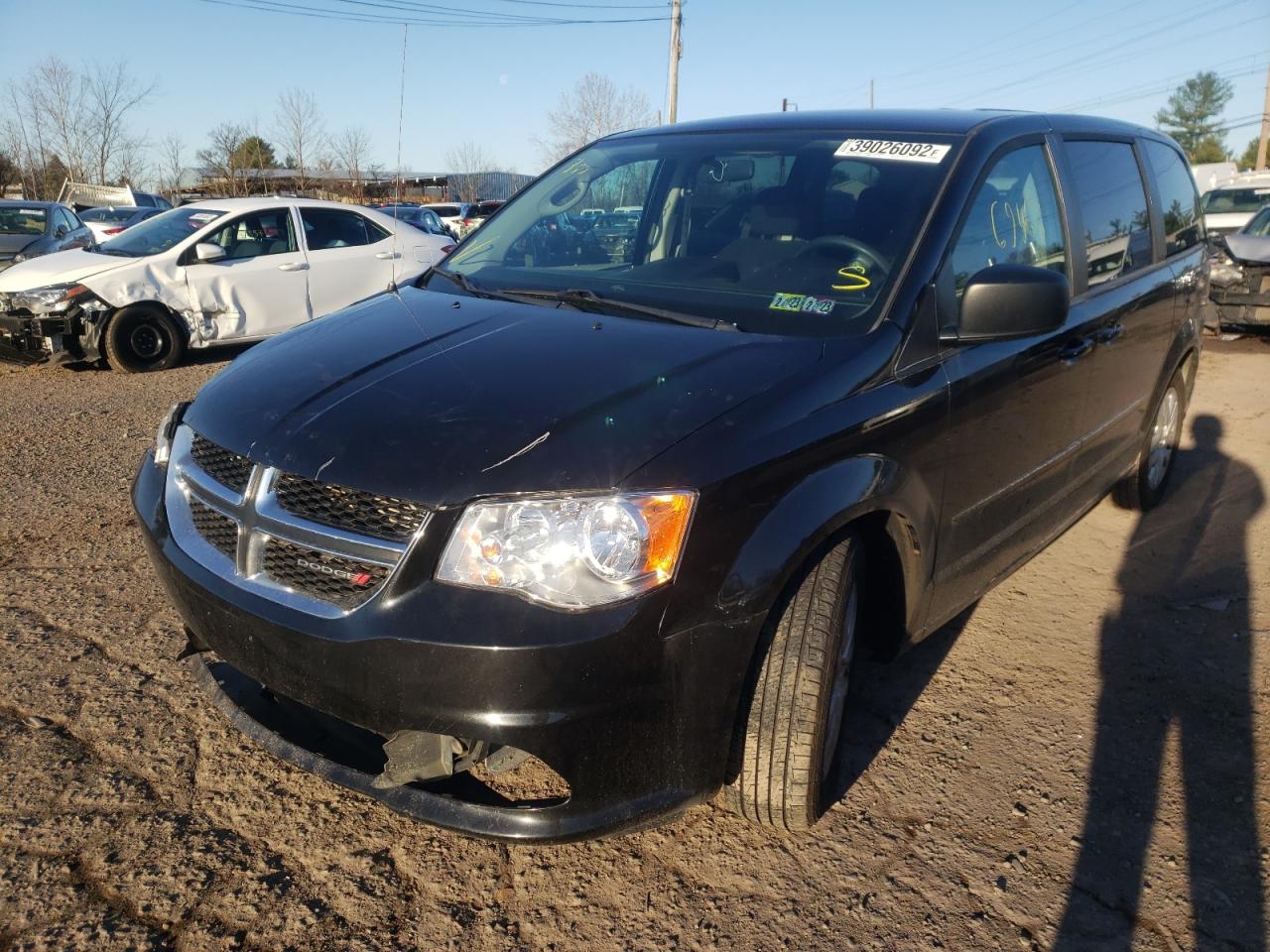 Photo 2 from auction – 2014 DODGE GRAND CARA with VIN 2C4RDGBG0ER353723