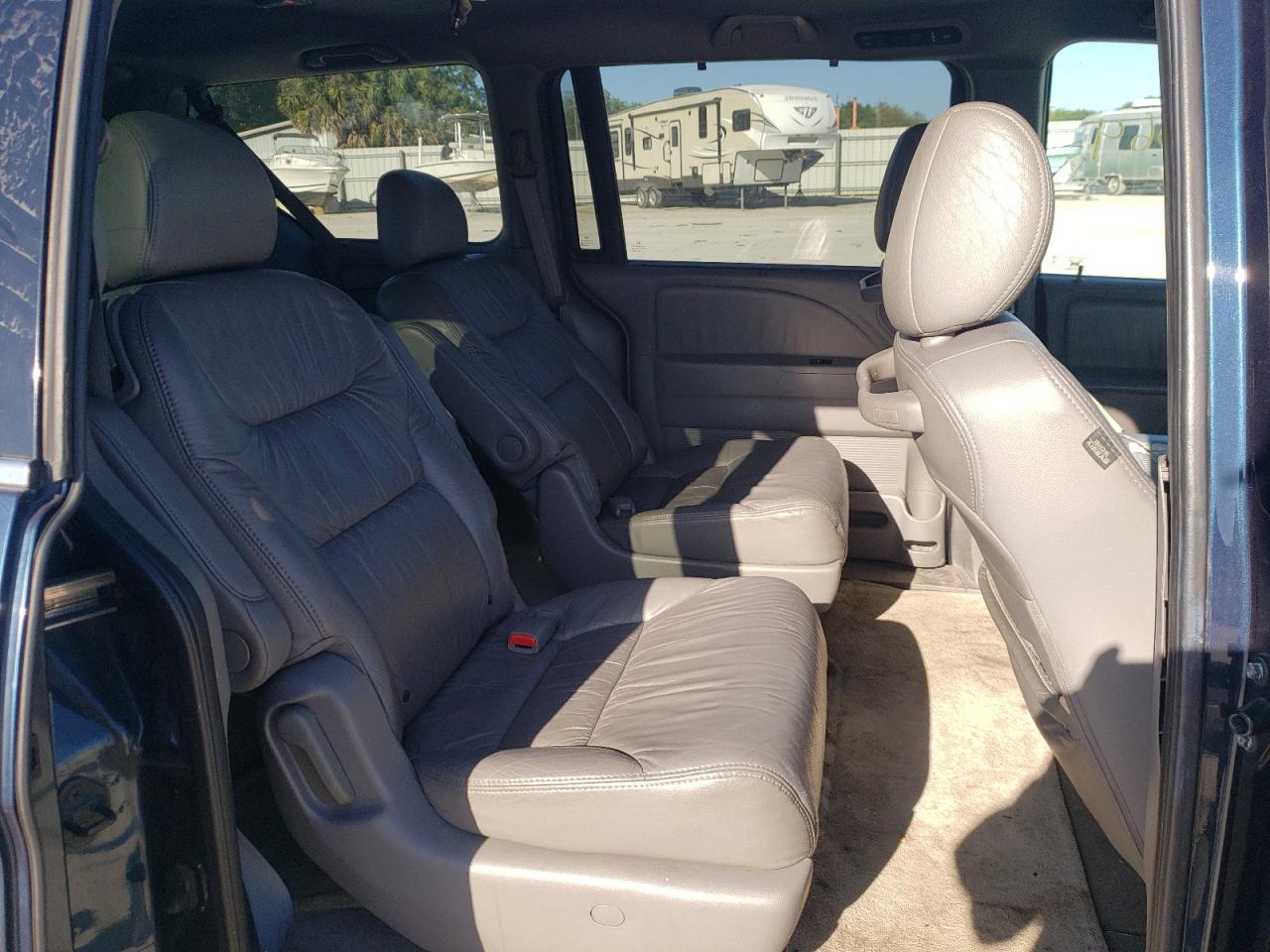 Photo 6 from auction – 2010 HONDA ODYSSEY EX with VIN 5FNRL3H66AB059503