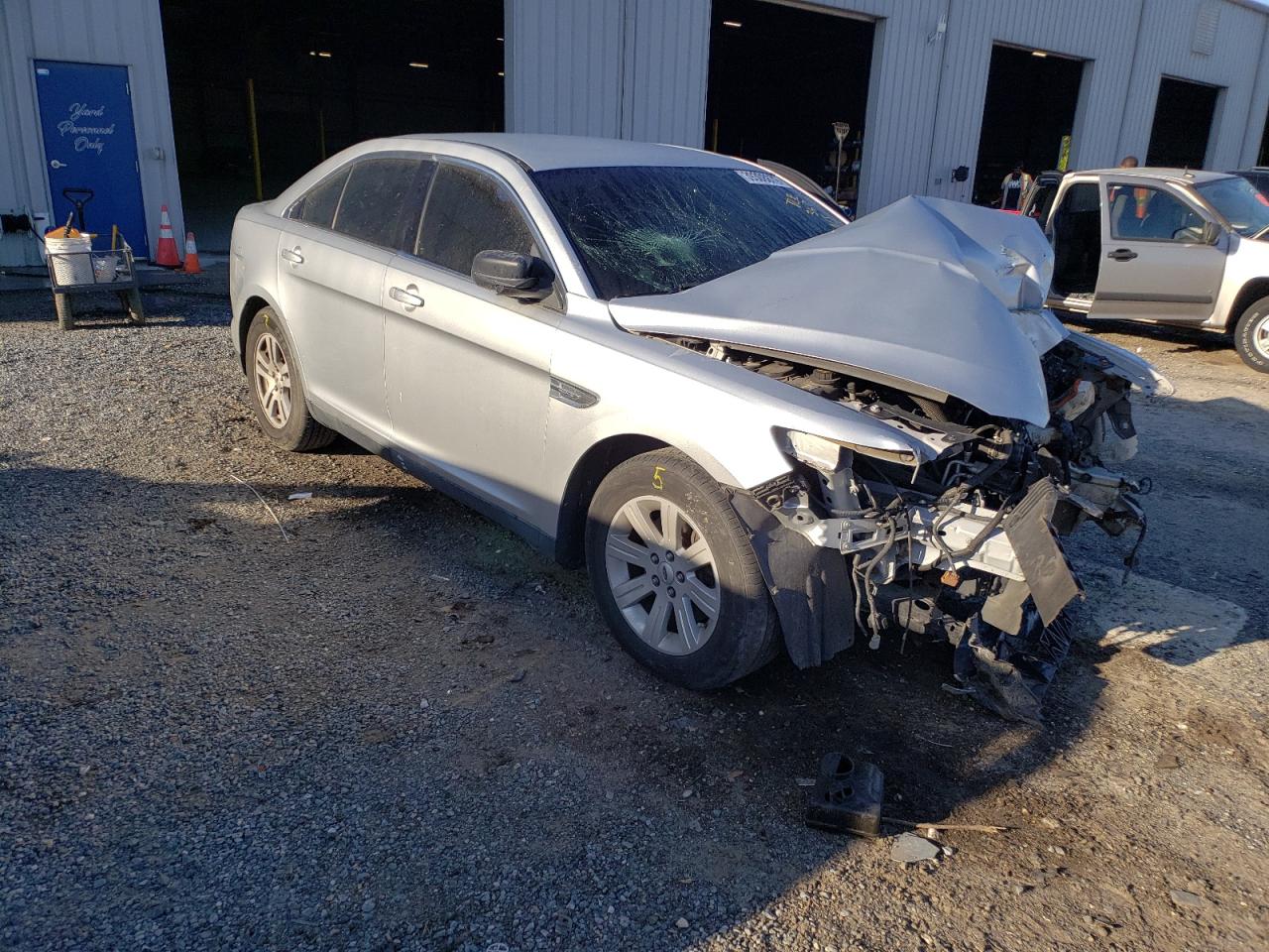 FORD TAURUS SE 2011 with VIN 1FAHP2DW6BG152907 - Photo from auction