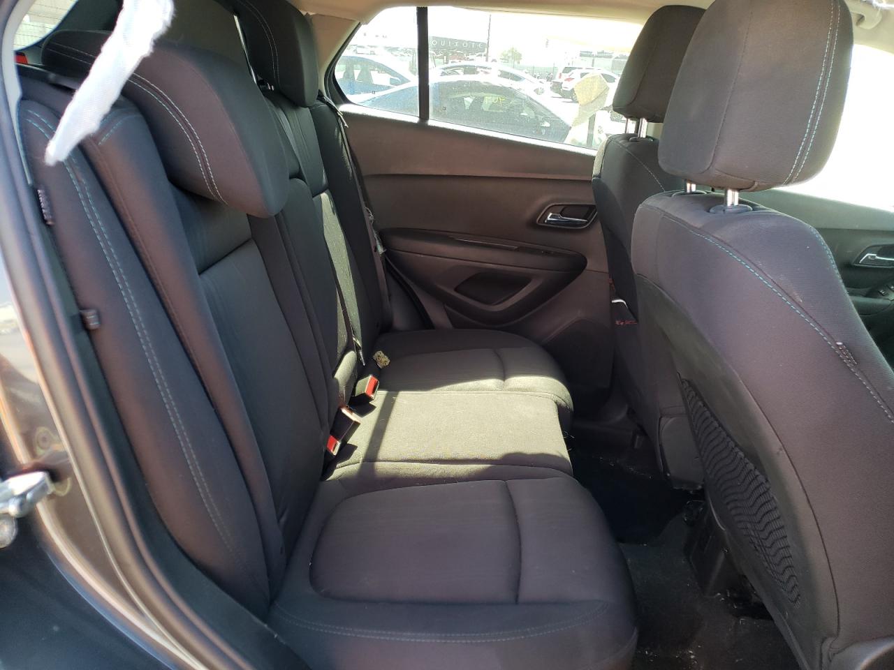 Photo 6 from auction – 2016 CHEVROLET TRAX 1LT with VIN 3GNCJLSB5GL212861