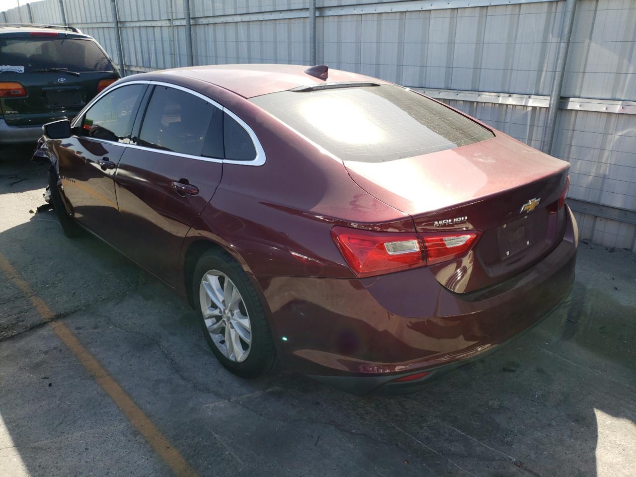 Photo 3 from auction – 2016 CHEVROLET MALIBU LT with VIN 1G1ZE5ST1GF295316