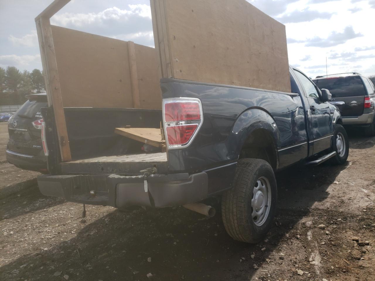 Photo 4 from auction – 2013 FORD F150 with VIN 1FTMF1CM8DKE21057