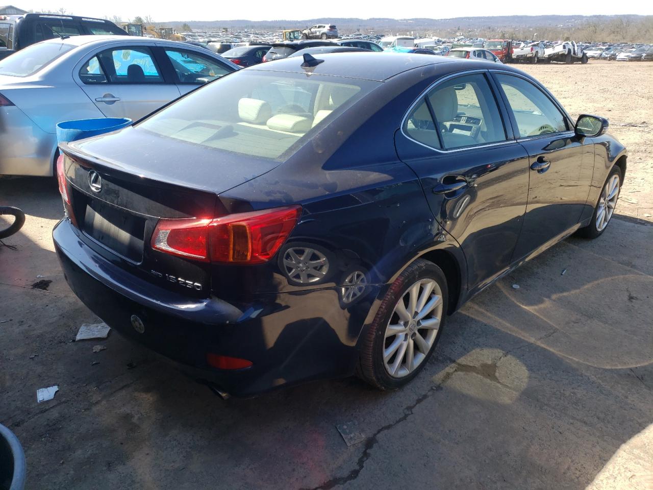 Photo 4 from auction – 2010 LEXUS IS 250 with VIN JTHCF5C22A5039035