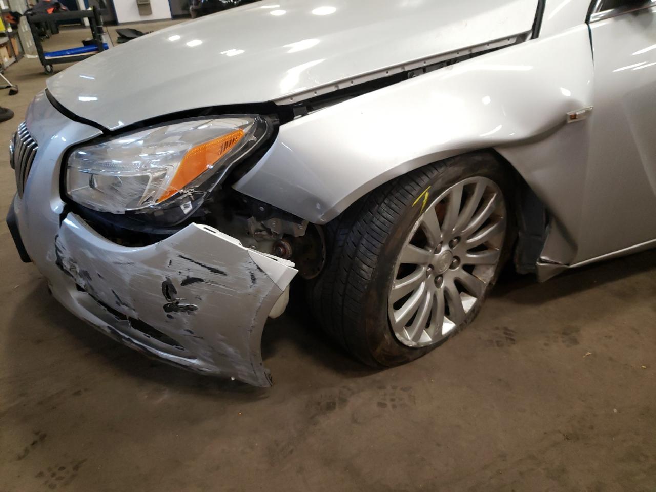 Photo 9 from auction – 2011 BUICK REGAL CXL with VIN 2G4GN5EC5B9214437