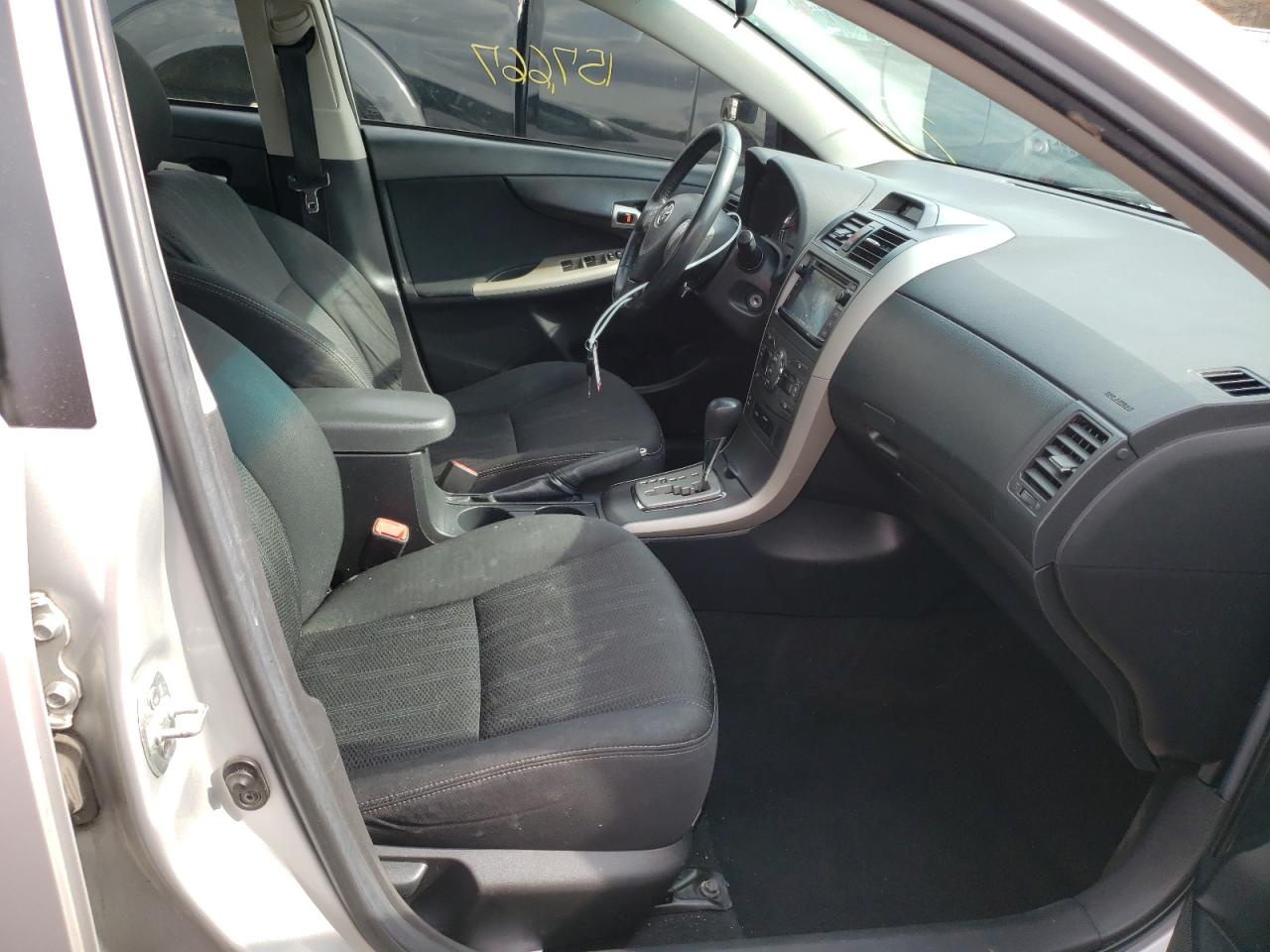 Photo 5 from auction – 2013 TOYOTA COROLLA BA with VIN 2T1BU4EE2DC047888