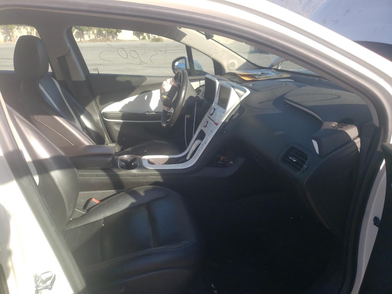 Photo 5 from auction – 2012 CHEVROLET VOLT with VIN 1G1RH6E43CU123151