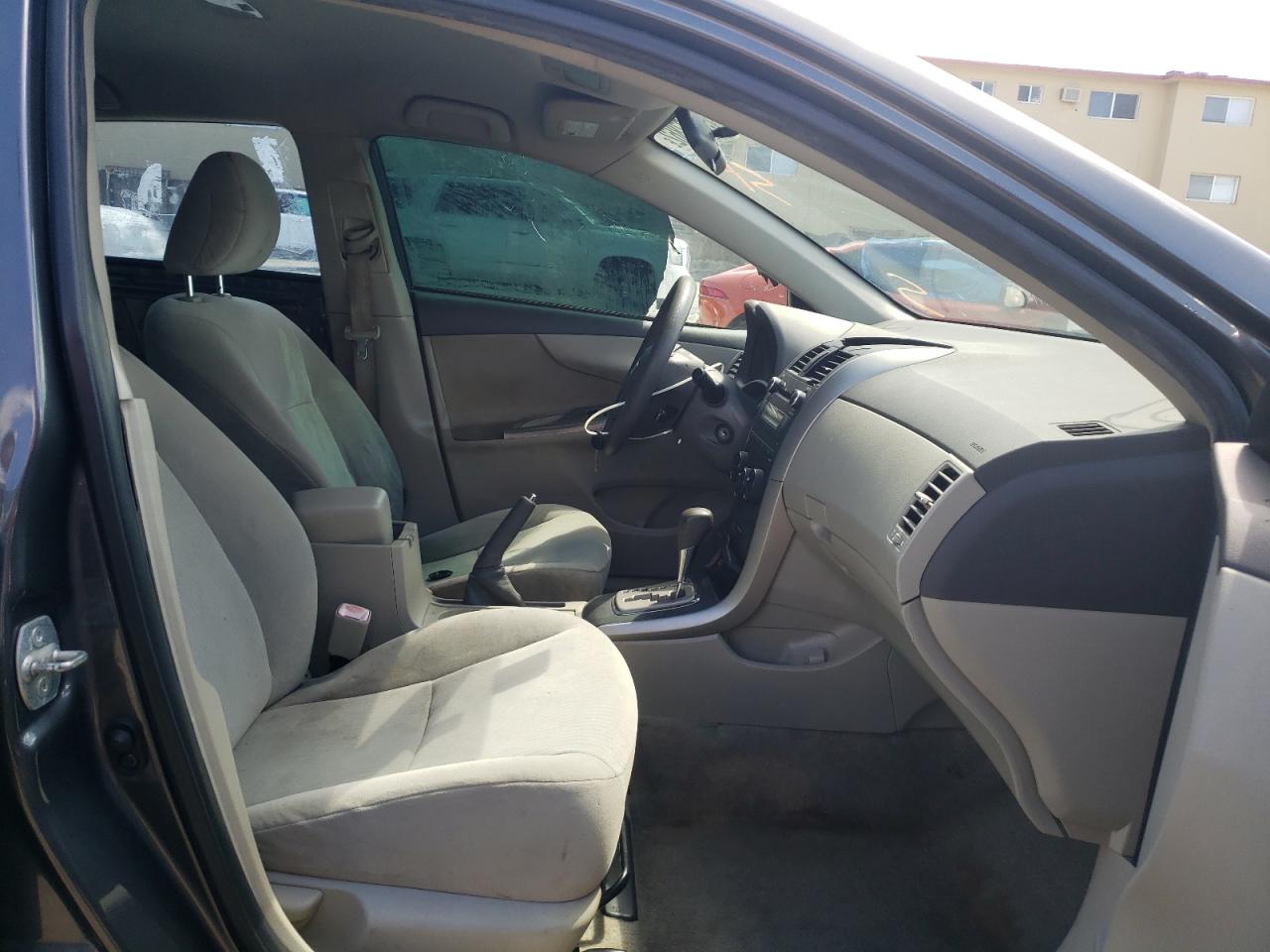 Photo 5 from auction – 2010 TOYOTA COROLLA BA with VIN JTDBU4EE2AJ065372