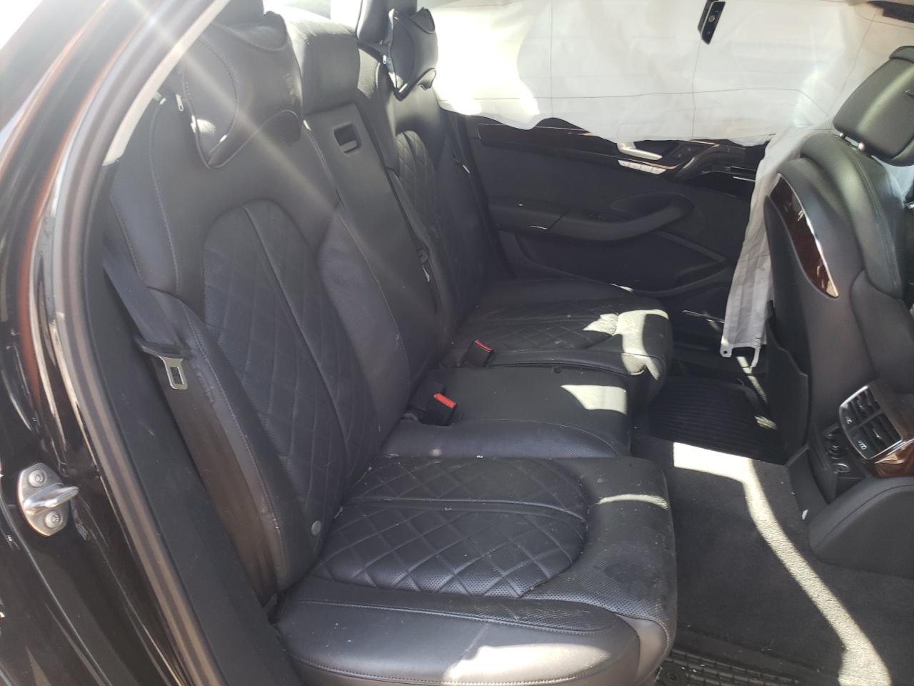Photo 6 from auction – 2014 AUDI A8 L QUATT with VIN WAUR2AFD0EN007720