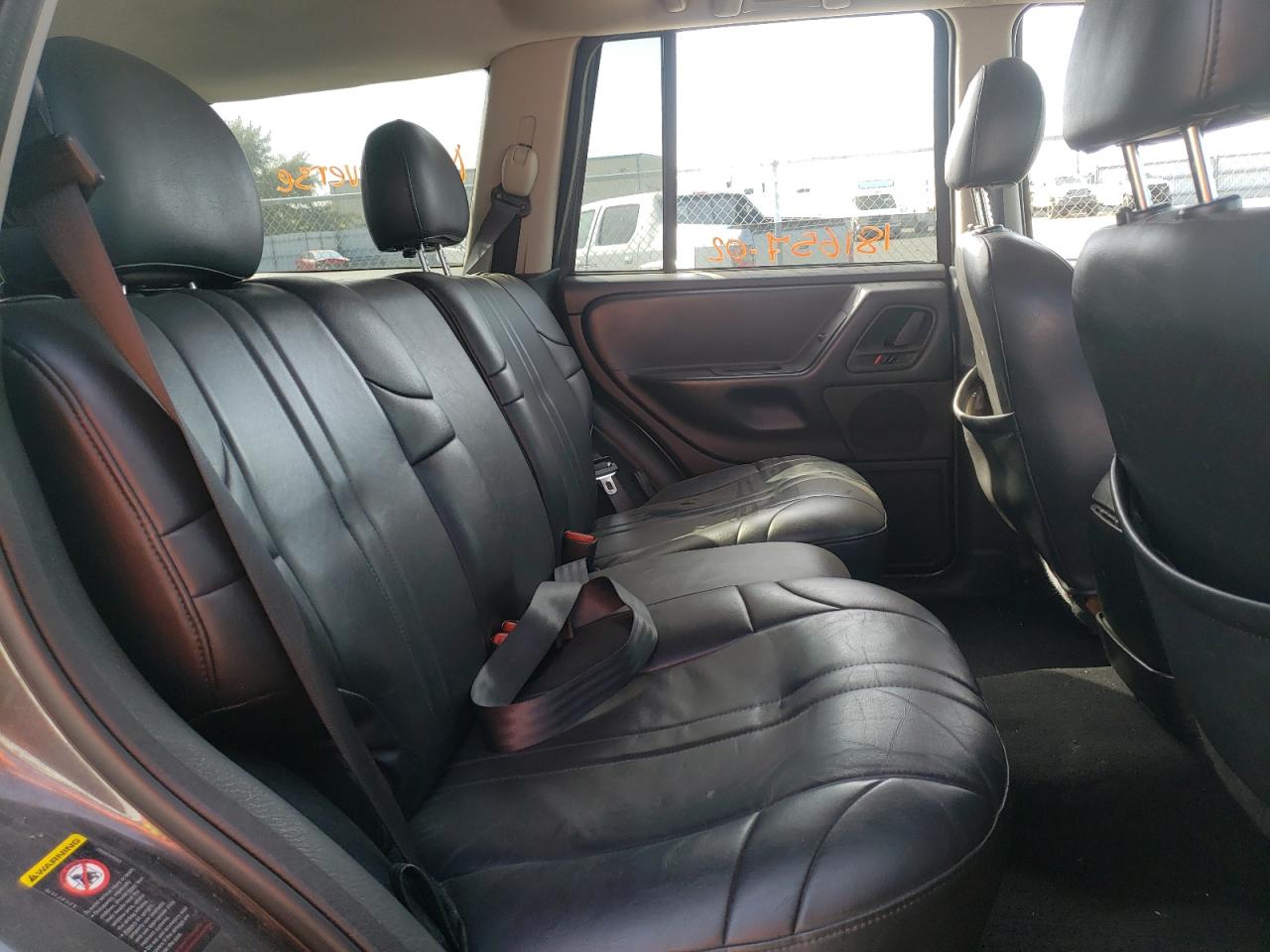 Photo 6 from auction – 2002 JEEP GRAND CHER with VIN 1J8GX38S72C258074