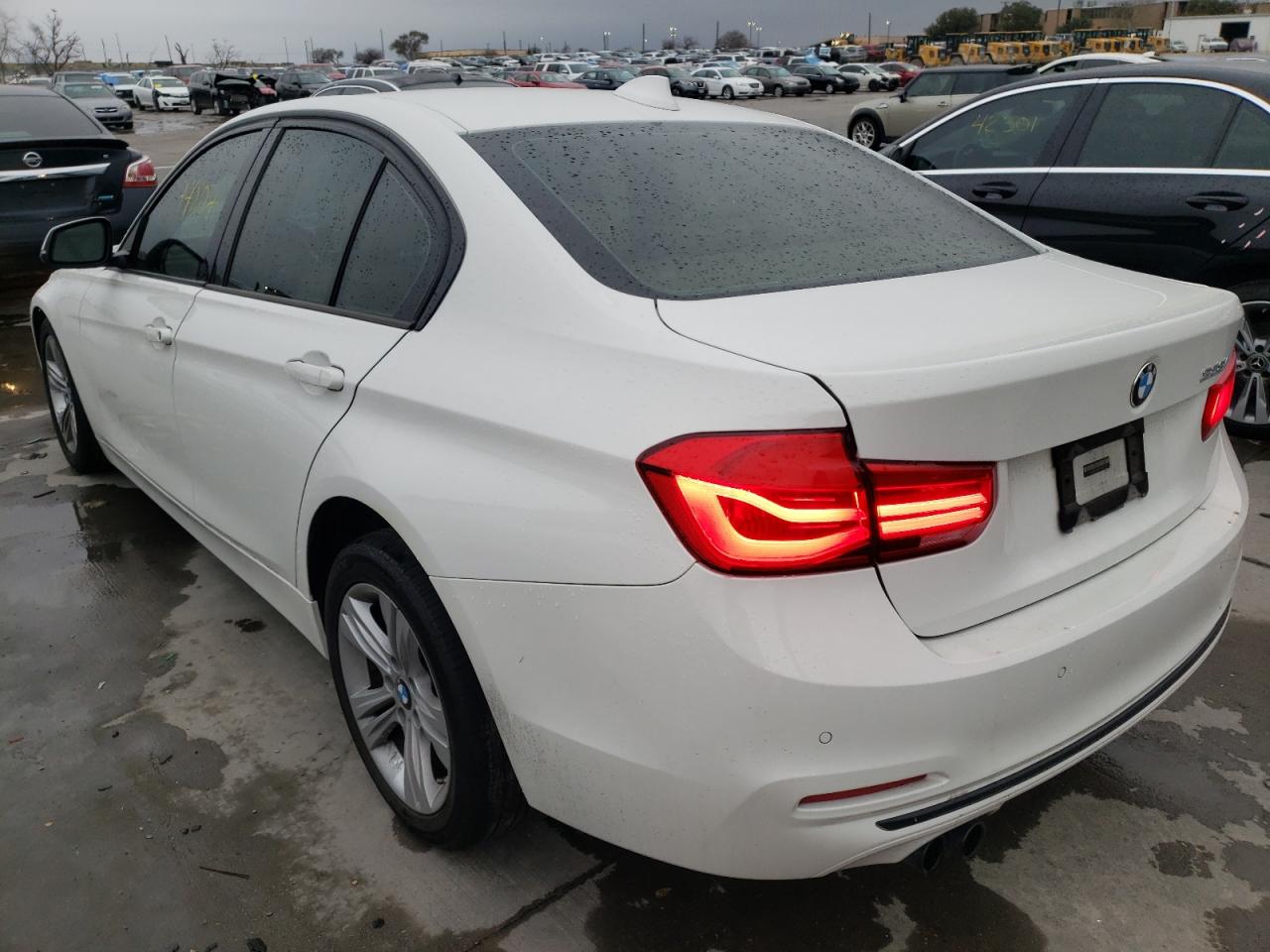 Photo 3 from auction – 2016 BMW 328 I SULE with VIN WBA8E9G59GNT83523