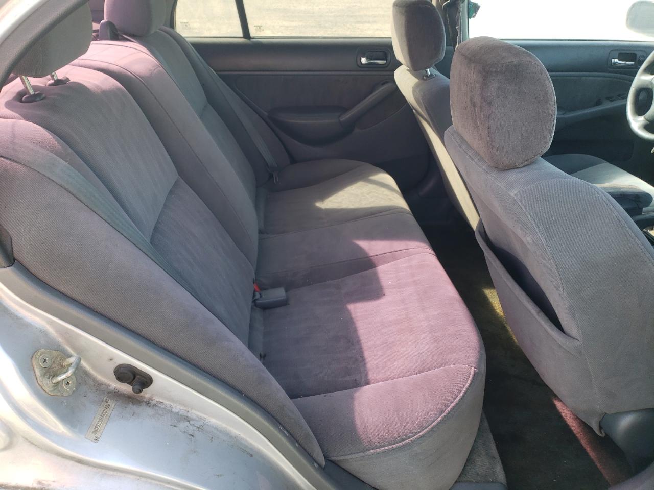 Photo 6 from auction – 2003 HONDA CIVIC LX with VIN 2HGES15593H621426