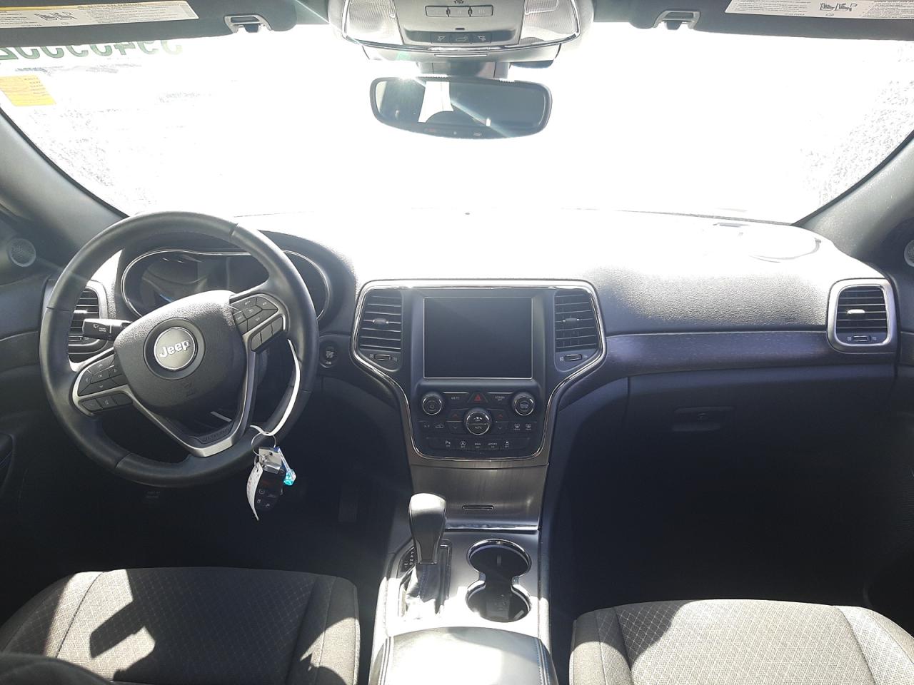 Photo 9 from auction – 2018 JEEP GRAND CHER with VIN 1C4RJFAG2JC425688