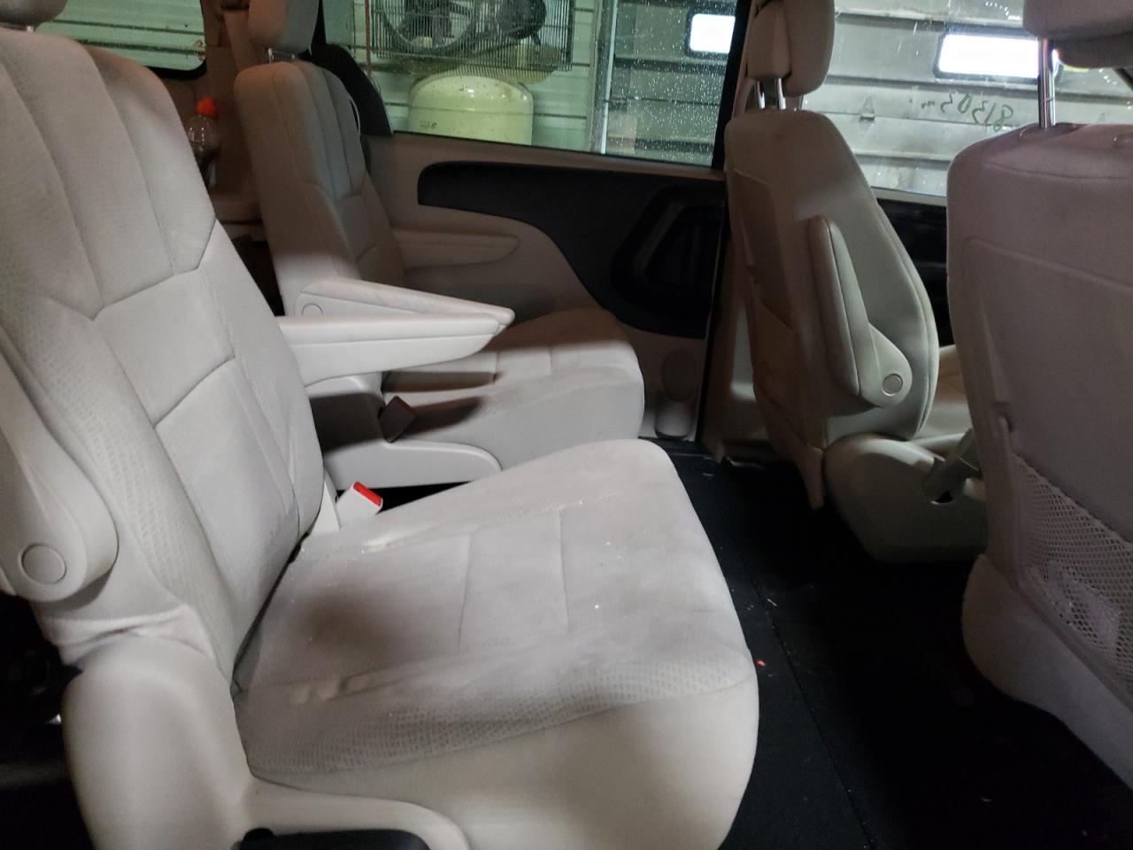 Photo 6 from auction – 2012 DODGE GRAND CARA with VIN 2C4RDGBG7CR408892