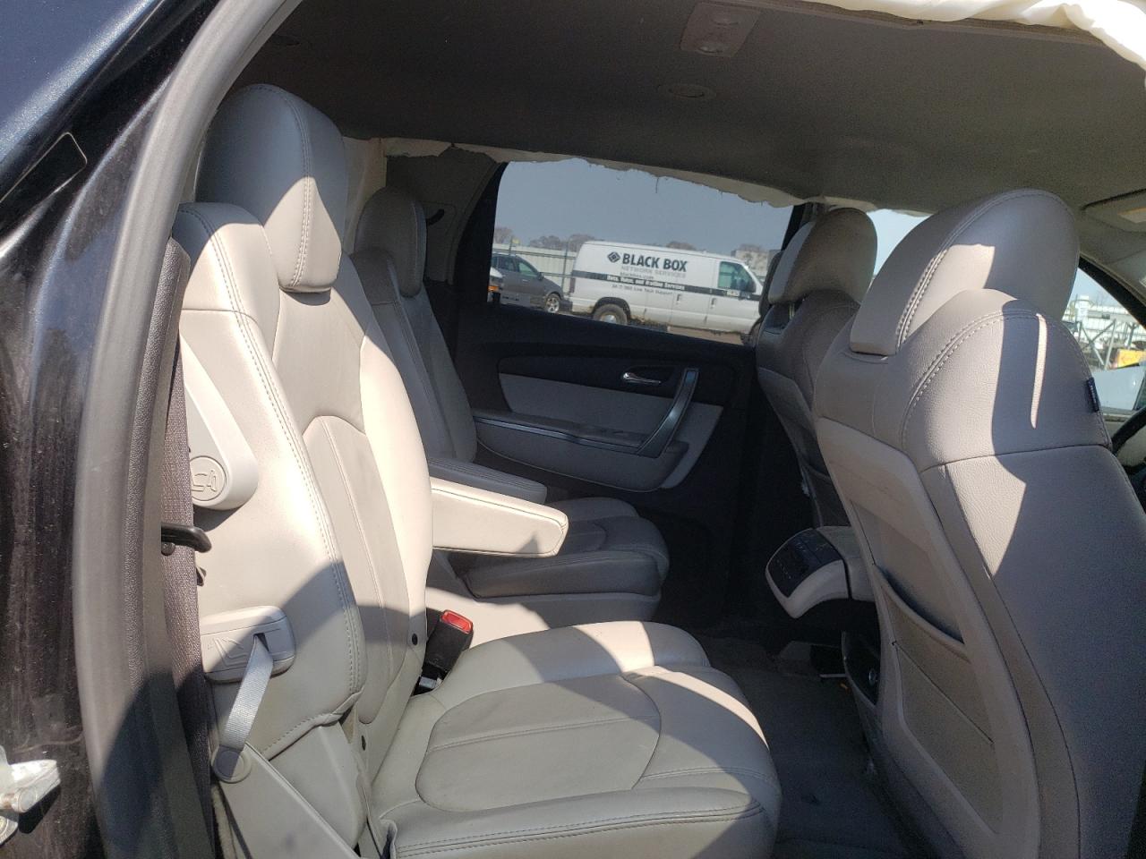 Photo 6 from auction – 2008 GMC ACADIA SLT with VIN 1GKEV23718J138295