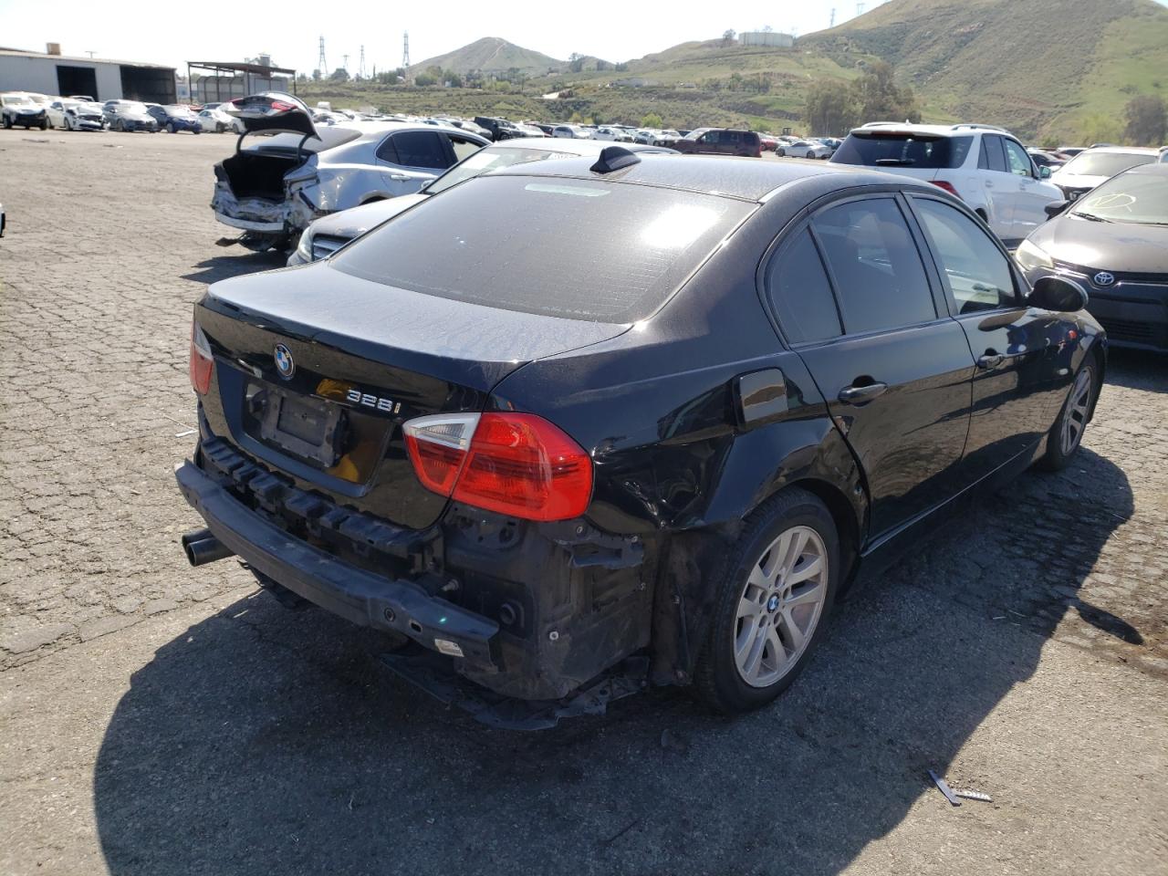 Photo 4 from auction – 2007 BMW 328 I with VIN WBAVA37527NL13275