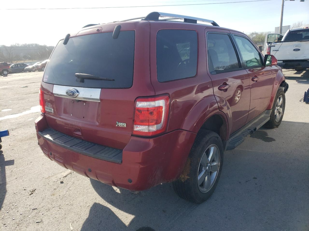 Photo 4 from auction – 2010 FORD ESCAPE LIM with VIN 1FMCU0EG8AKD09563
