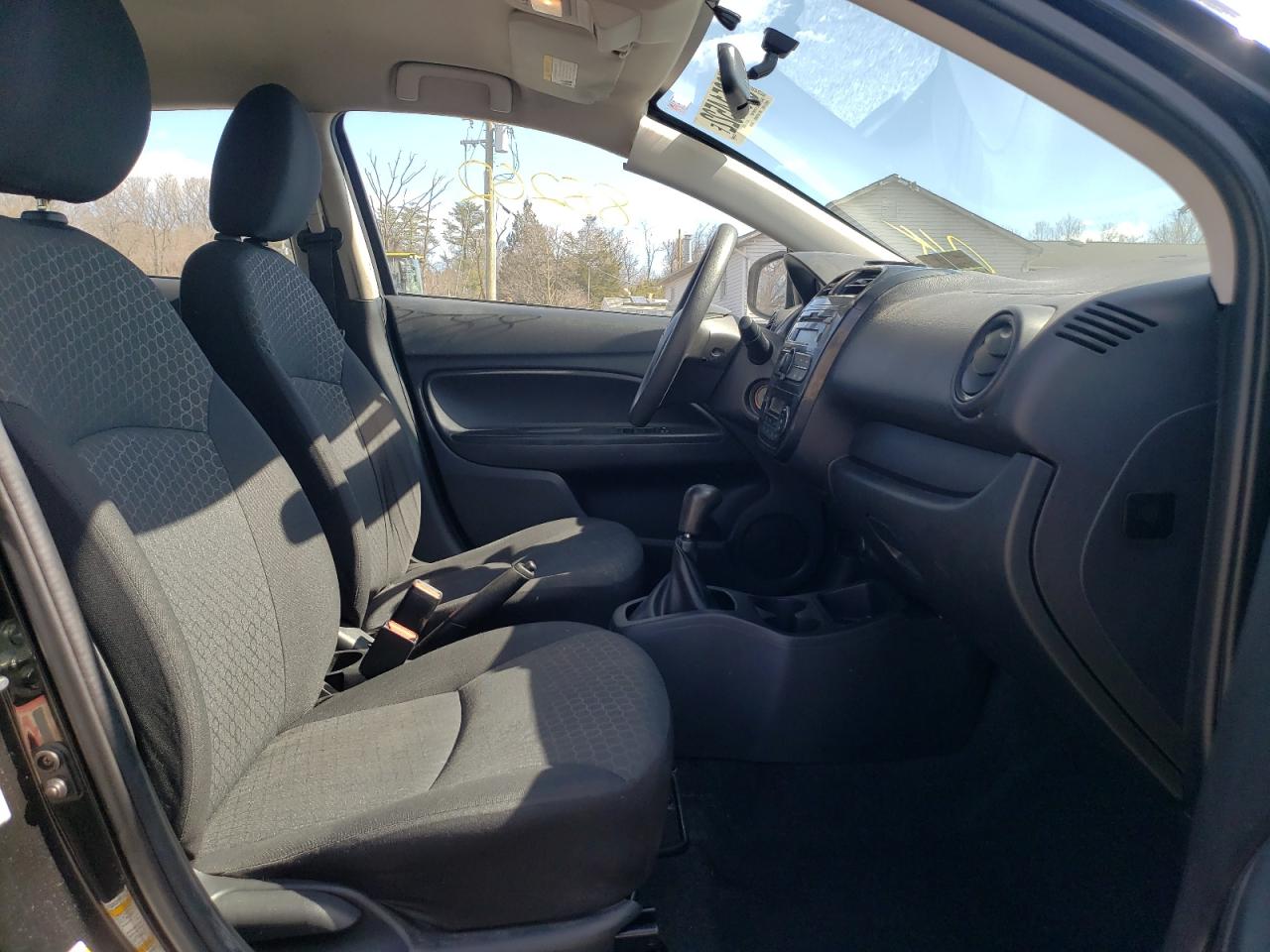 Photo 5 from auction – 2015 MITSUBISHI MIRAGE DE with VIN ML32A3HJ3FH012905