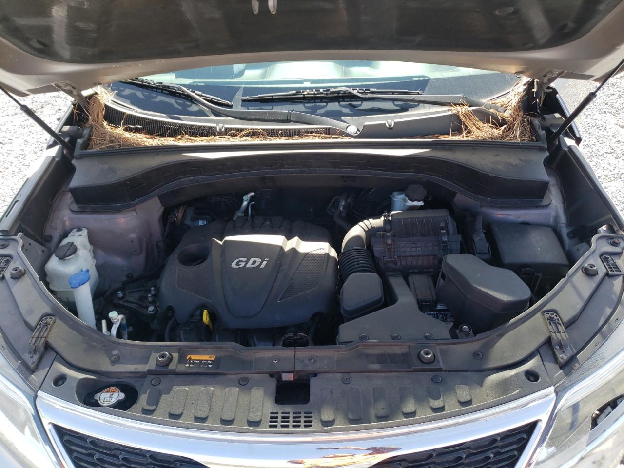 Photo 7 from auction – 2014 KIA SORENTO LX with VIN 5XYKT4A64EG462847