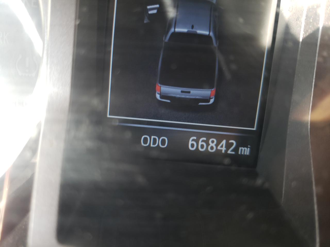 Photo 8 from auction – 2019 TOYOTA TACOMA DOU with VIN 3TMCZ5AN9KM248564