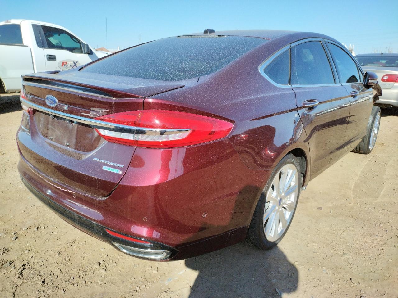 Photo 4 from auction – 2017 FORD FUSION TIT with VIN 3FA6P0K97HR100292