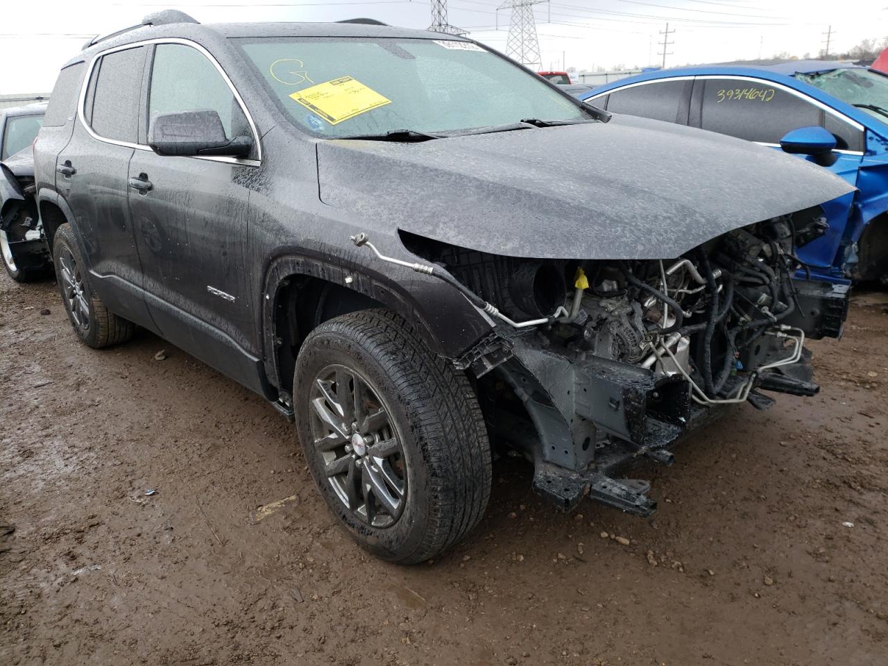 GMC ACADIA SLT 2017 with VIN 1GKKNMLS3HZ143731 - Photo from auction