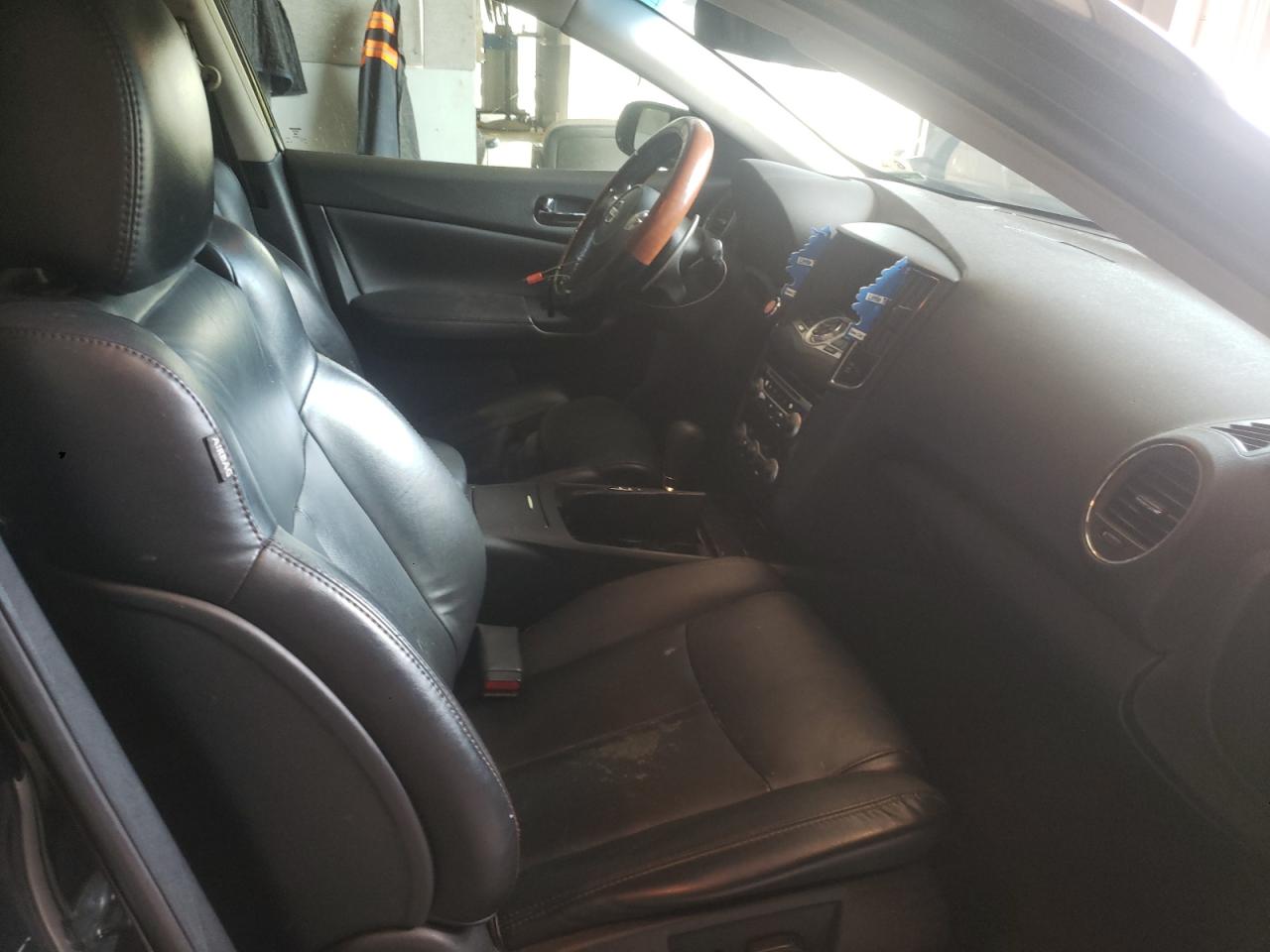 Photo 5 from auction – 2011 NISSAN MAXIMA with VIN 1N4AA5AP1BC851712