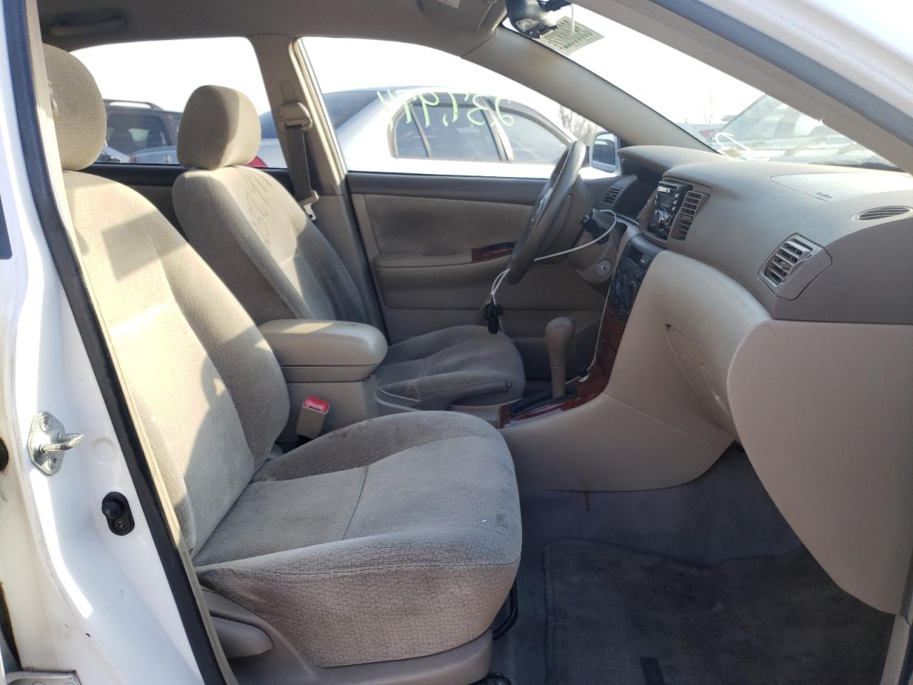 Photo 5 from auction – 2004 TOYOTA COROLLA CE with VIN 1NXBR32E64Z327439