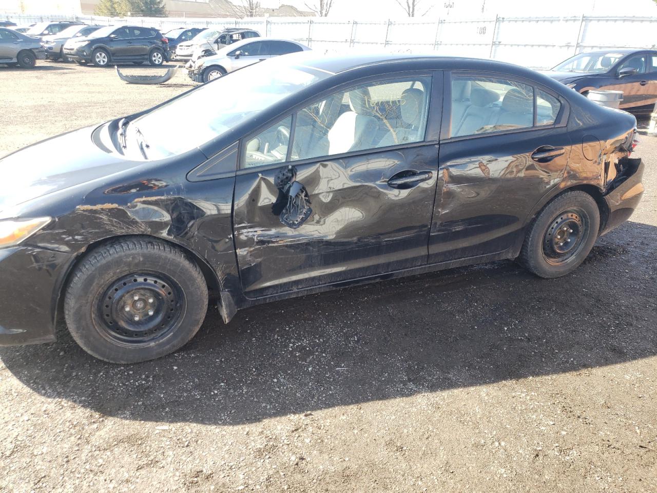 Photo 9 from auction – 2012 HONDA CIVIC LX with VIN 2HGFB2F46CH107646