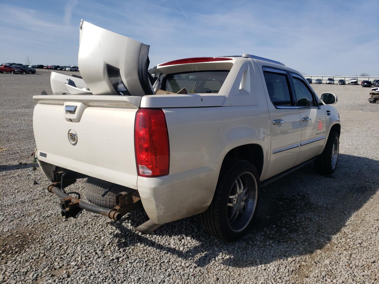 Photo 4 from auction – 2008 CADILLAC ESCALADE E with VIN 3GYFK62808G237387