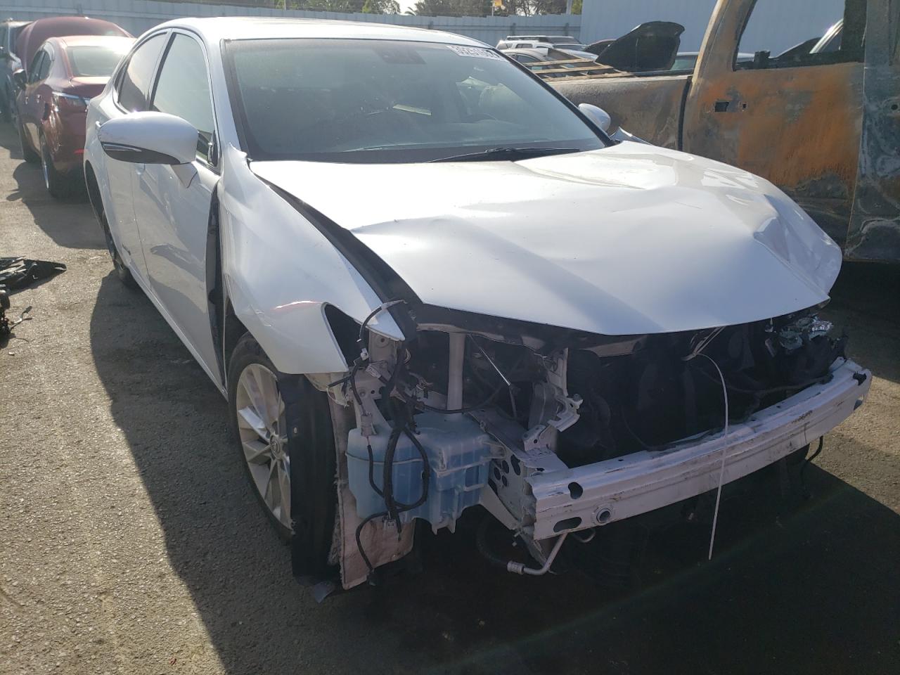 LEXUS ES 300H 2014 with VIN JTHBW1GG5E2075187 - Photo from auction