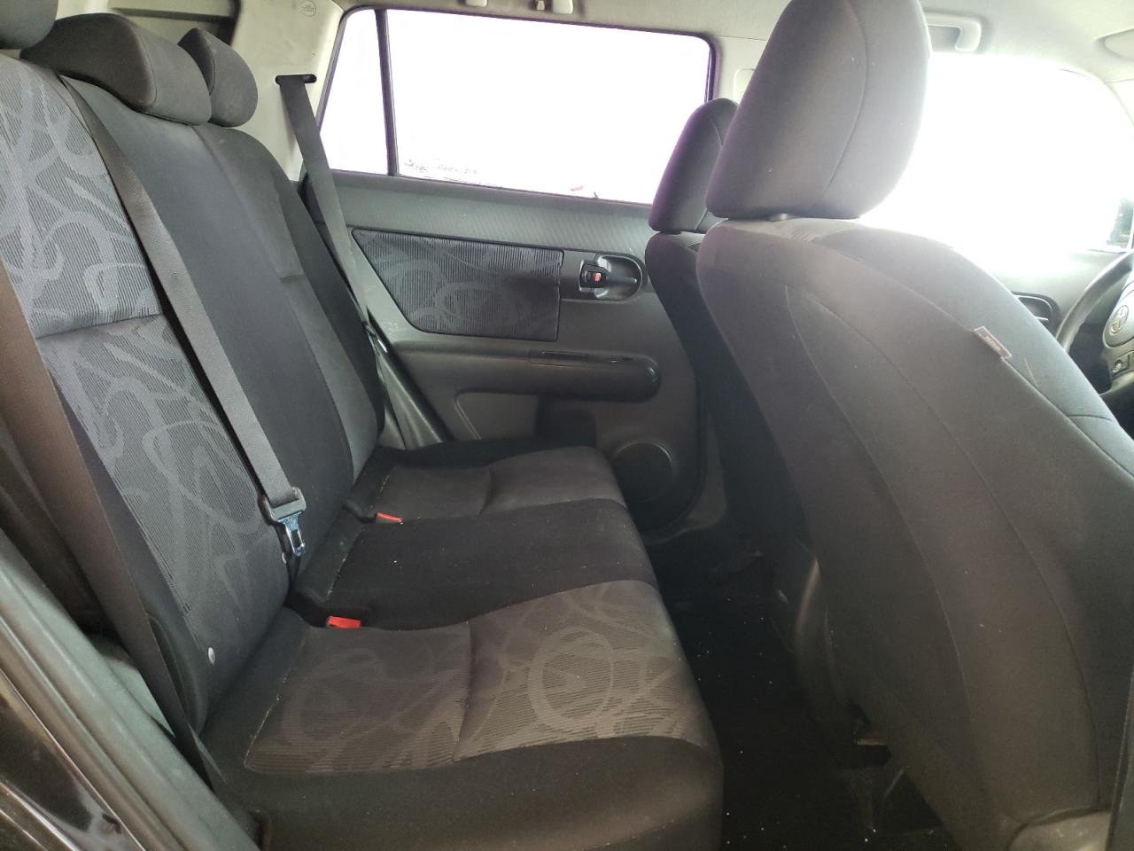 Photo 6 from auction – 2011 TOYOTA SCION XB with VIN JTLZE4FE9B1135837