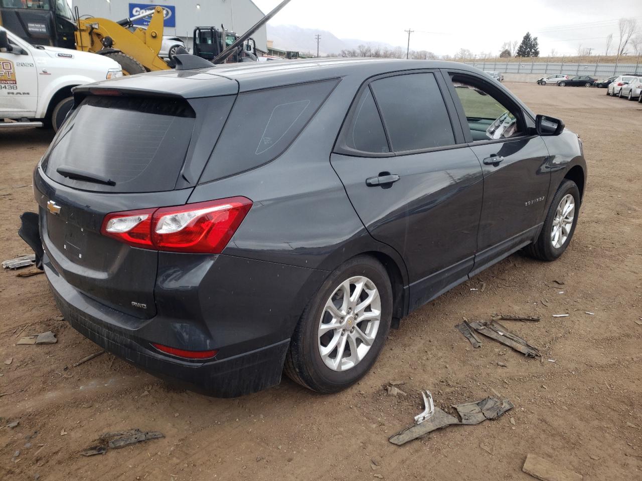 Photo 4 from auction – 2020 CHEVROLET EQUINOX LS with VIN 2GNAXSEV1L6248907