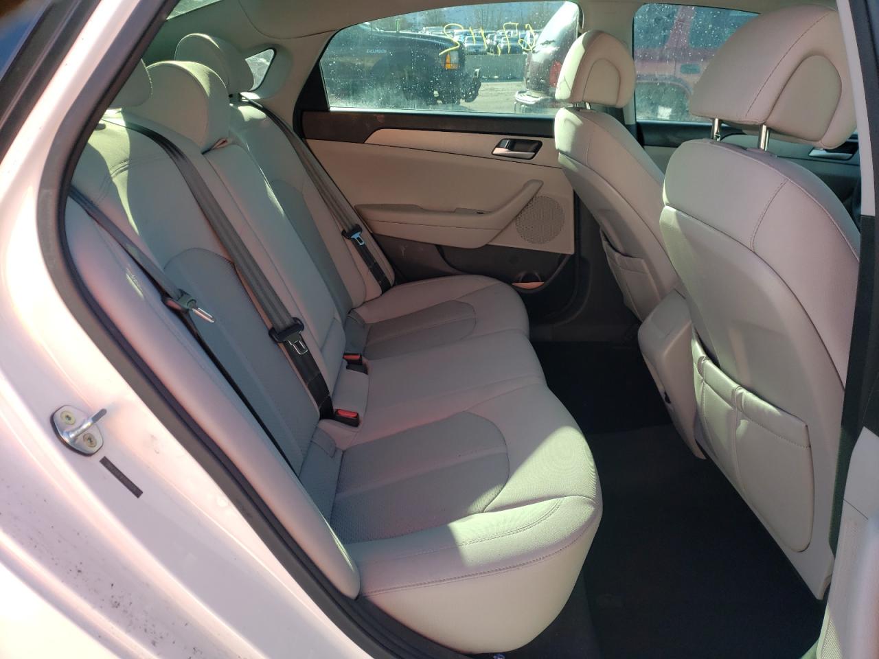 Photo 6 from auction – 2015 HYUNDAI SONATA SE with VIN 5NPE24AF9FH020379