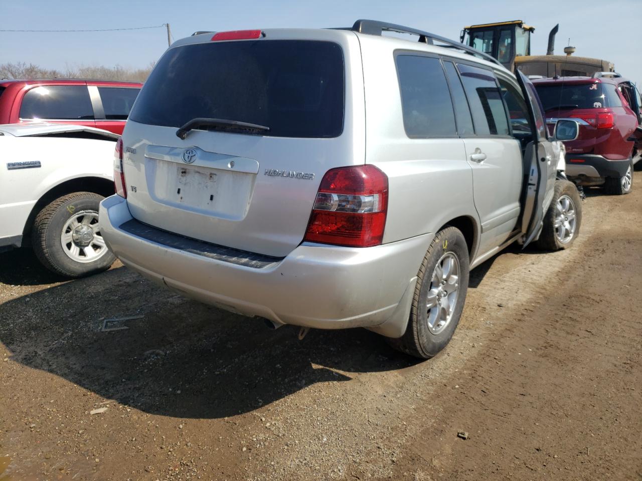 Photo 4 from auction – 2005 TOYOTA HIGHLANDER with VIN JTEDP21AX50066882