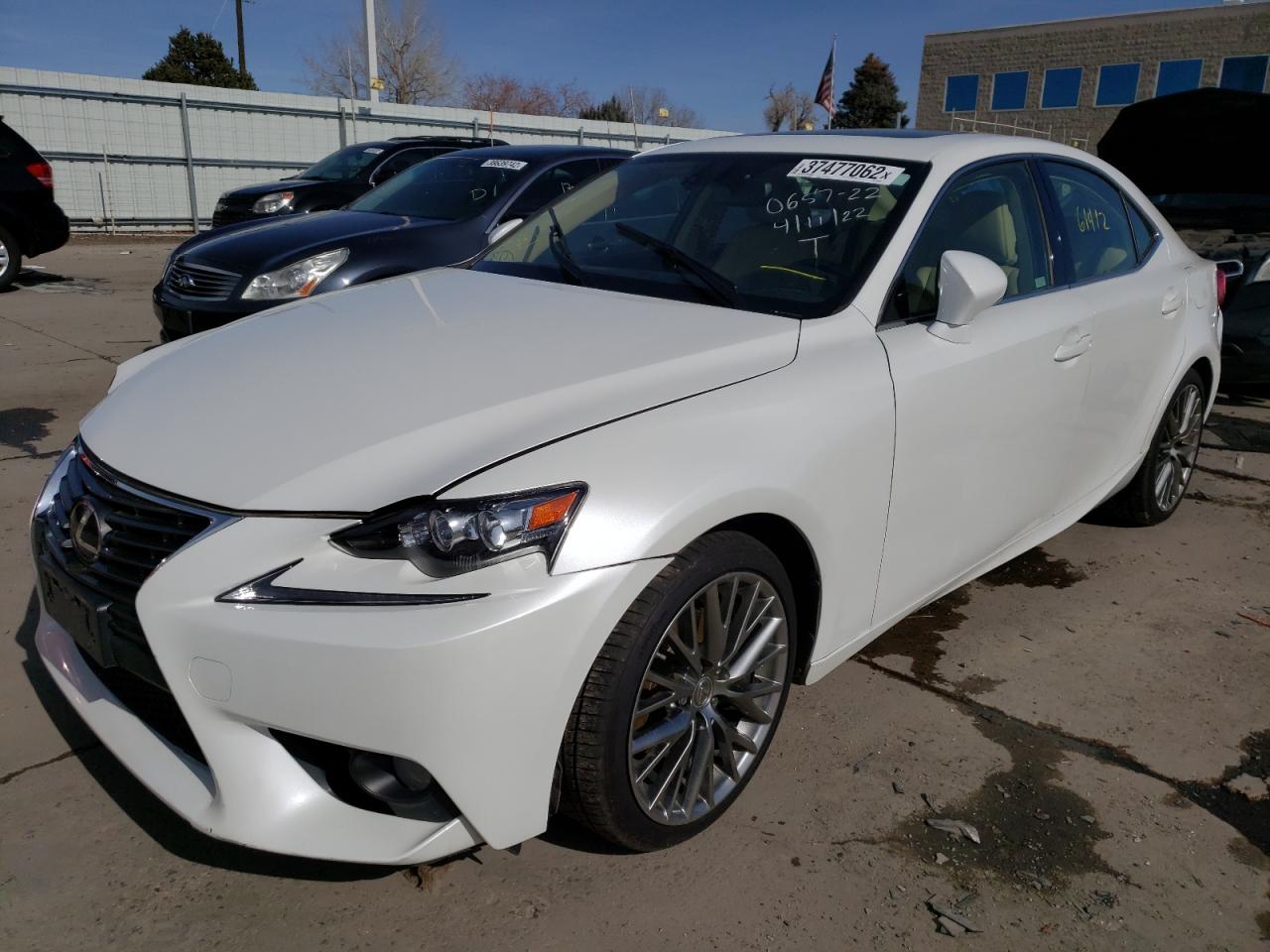 Photo 2 from auction – 2014 LEXUS IS 250 with VIN JTHCF1D27E5005055