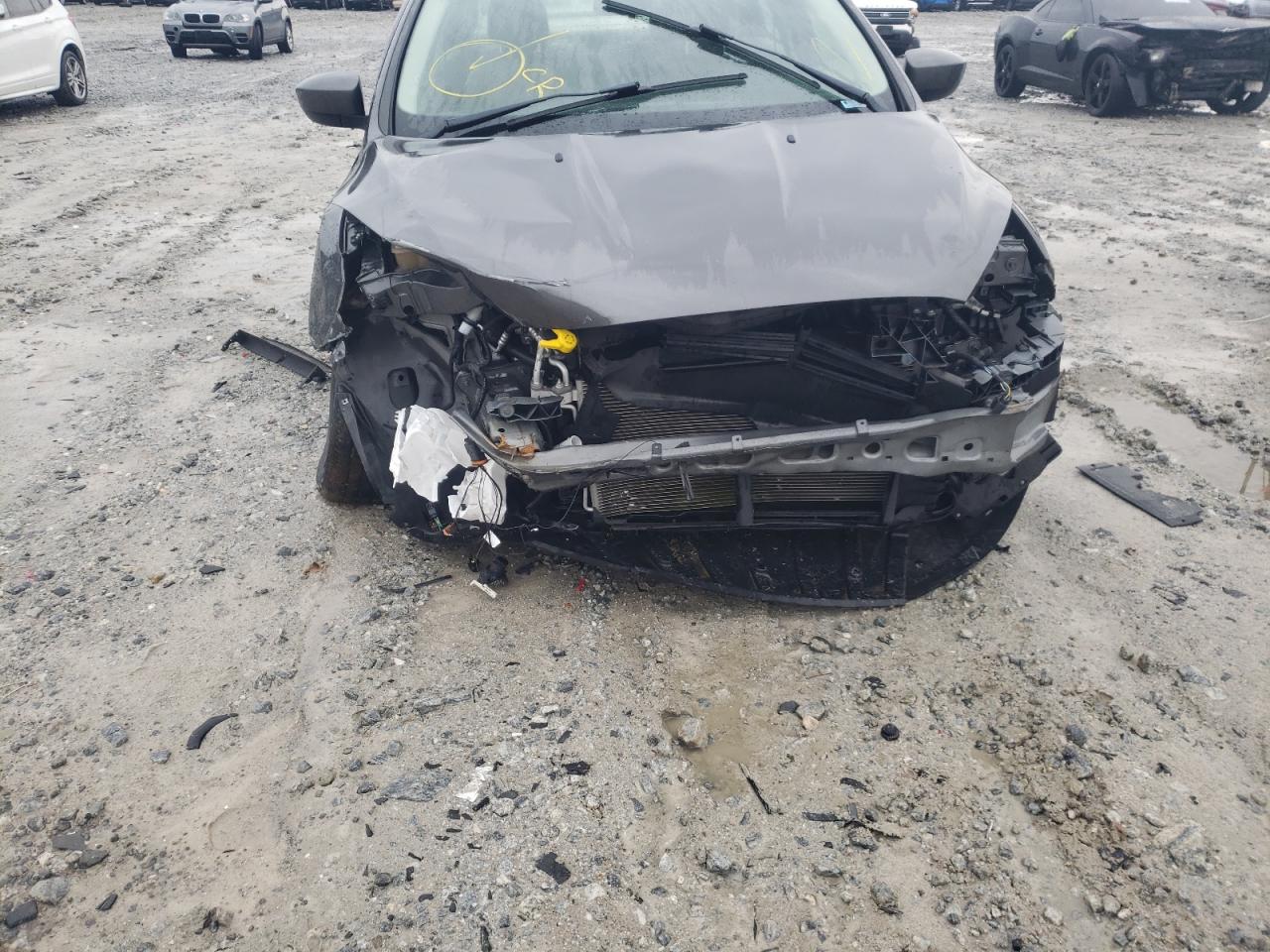 Photo 9 from auction – 2018 FORD FOCUS SE with VIN 1FADP3F21JL299057