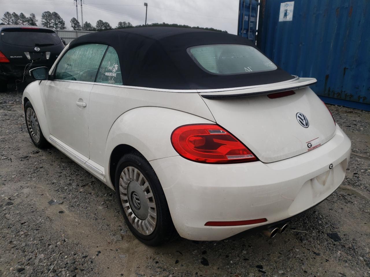Photo 3 from auction – 2013 VOLKSWAGEN BEETLE with VIN 3VW5P7AT6DM813460