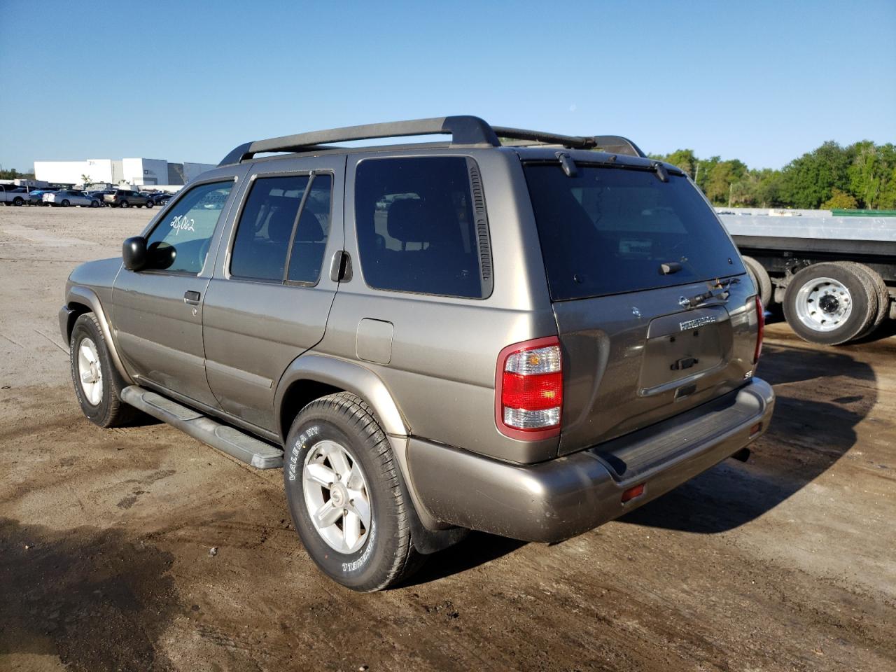 Photo 3 from auction – 2003 NISSAN PATHFINDER with VIN JN8DR09X93W706638