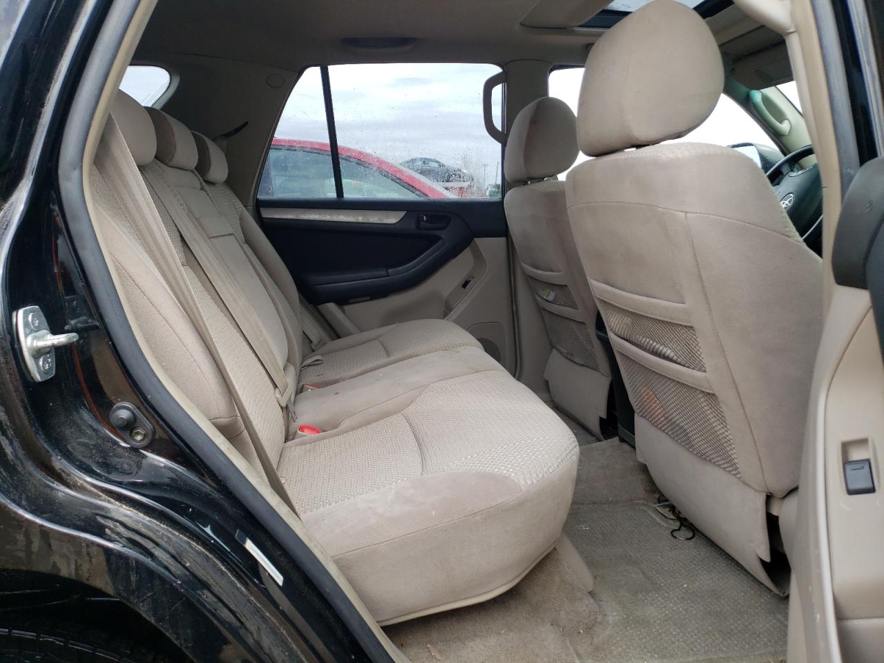 Photo 6 from auction – 2005 TOYOTA 4RUNNER SR with VIN JTEBT14R958023179