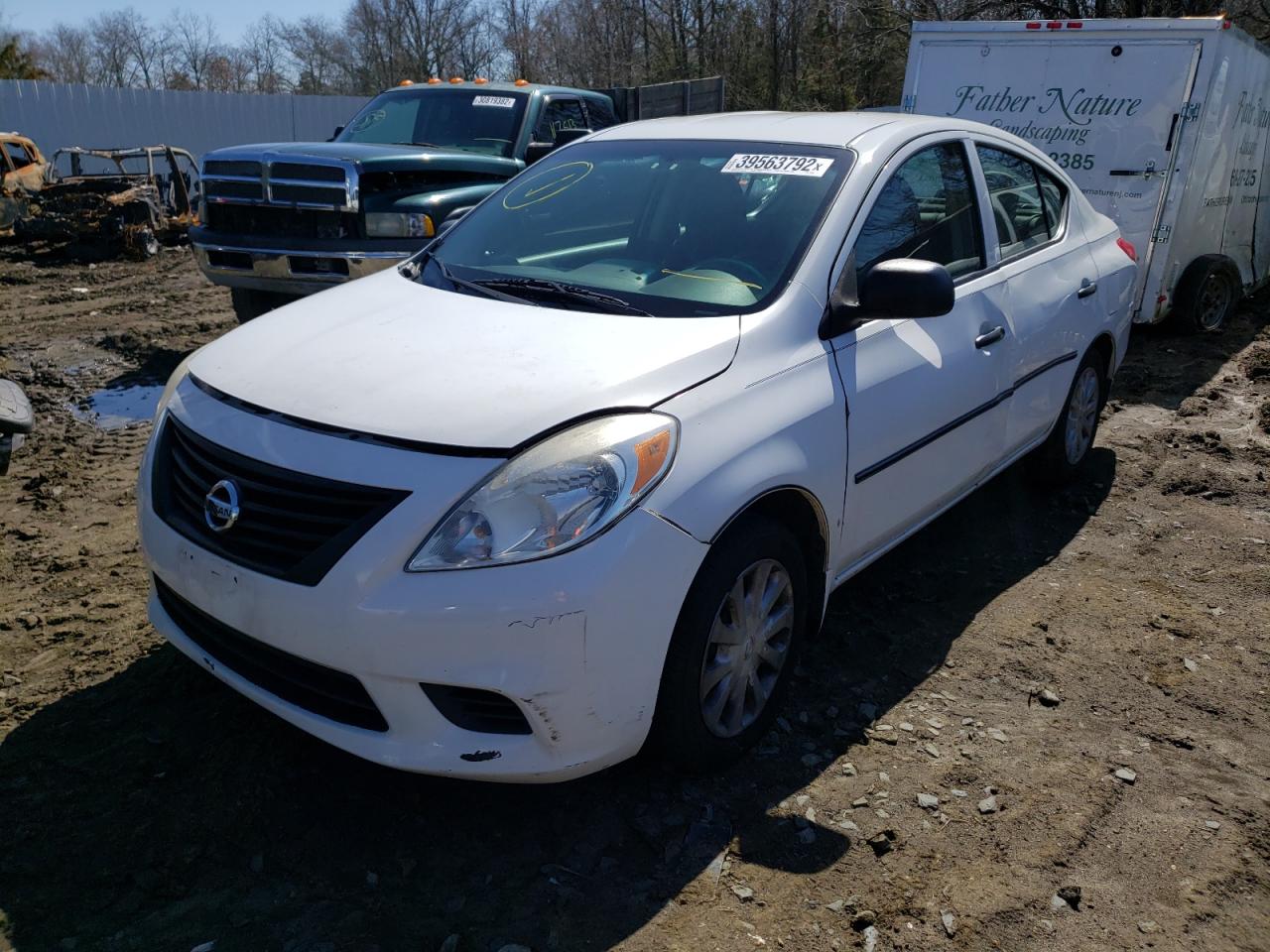 Photo 2 from auction – 2013 NISSAN VERSA S with VIN 3N1CN7AP9DL840342
