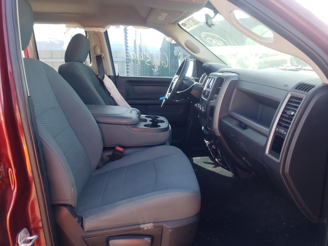 Photo 5 from auction – 2016 RAM 1500 ST with VIN 1C6RR7FG5GS371476