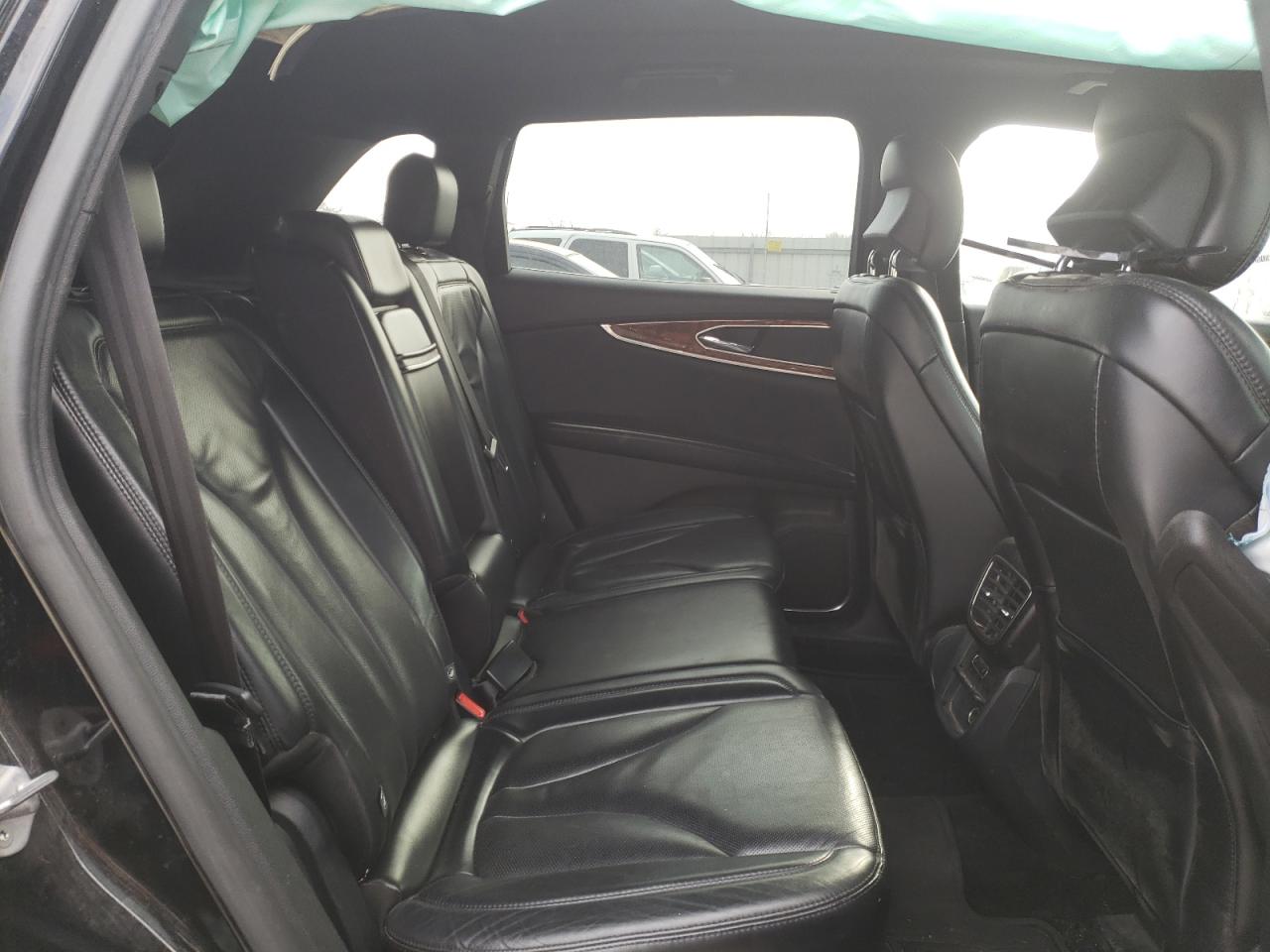 Photo 6 from auction – 2016 LINCOLN MKX RESERV with VIN 2LMTJ8LR3GBL32560